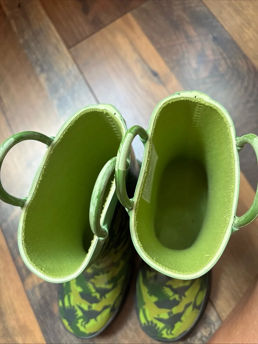 Blue mountain dinosaur print rain boots child size 9/10